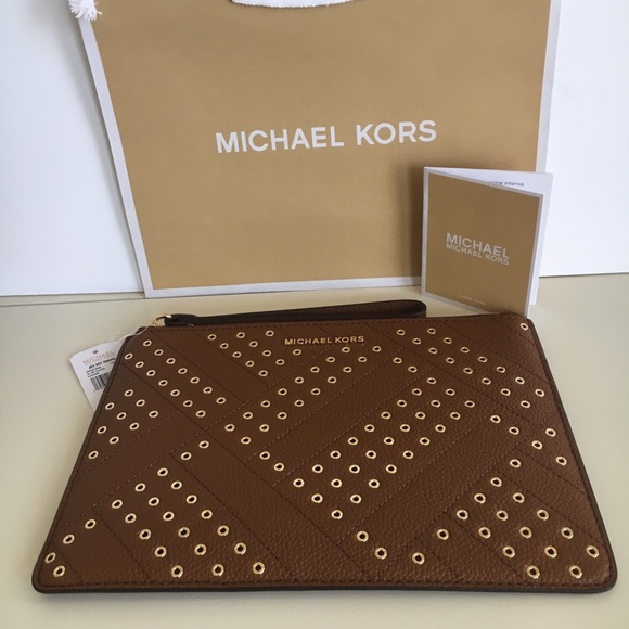 MICHAEL KORS XL ZIP CLUTCH WRISTLET NWT - Picture 7 of 7